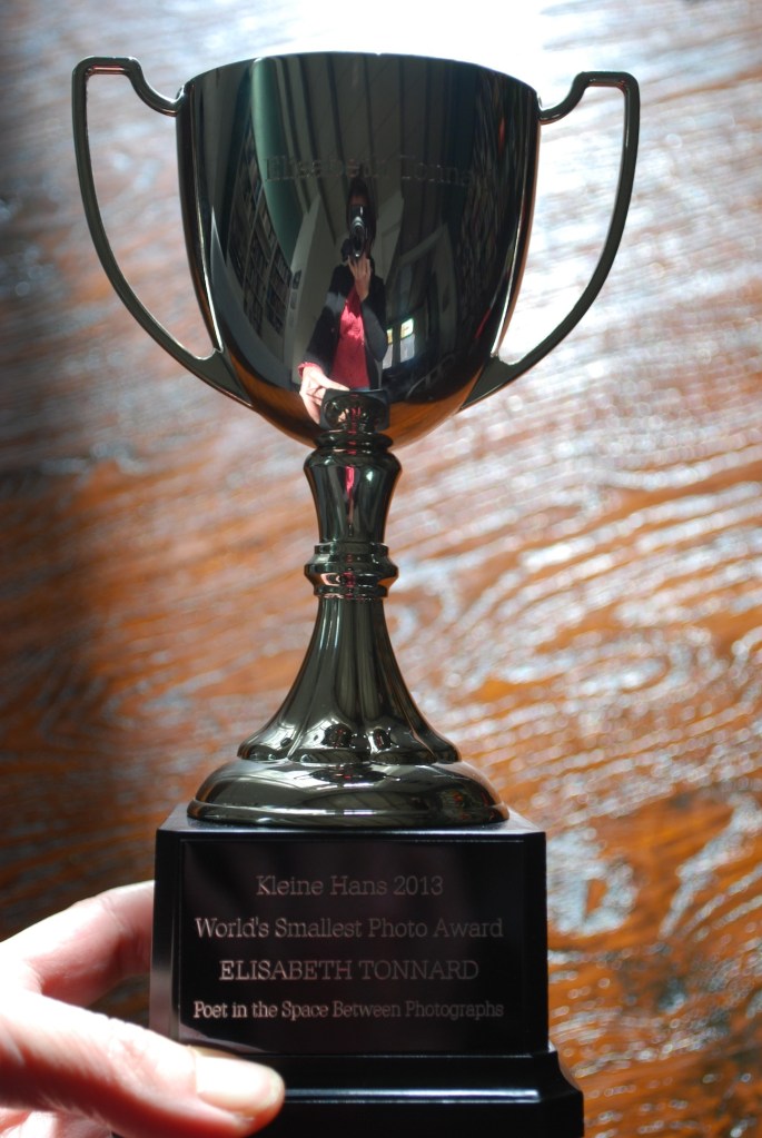 The_artist_and_her_cup